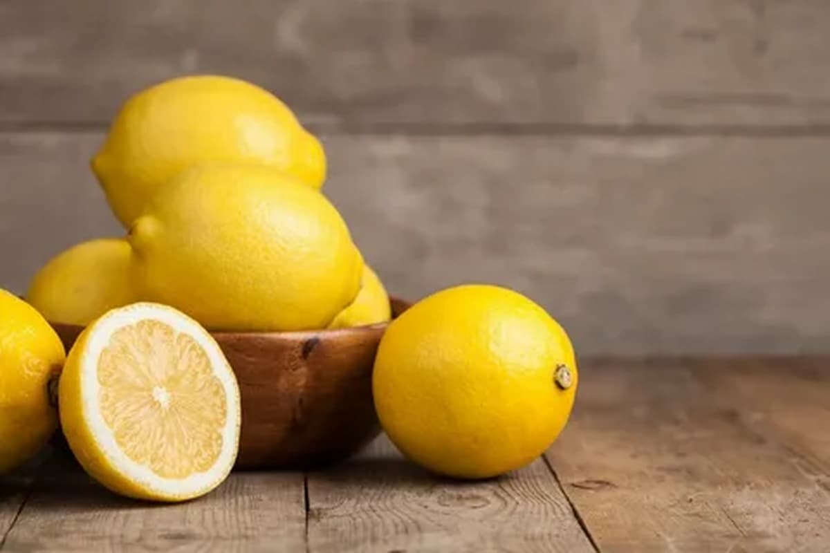 فروش لیمو عمانی